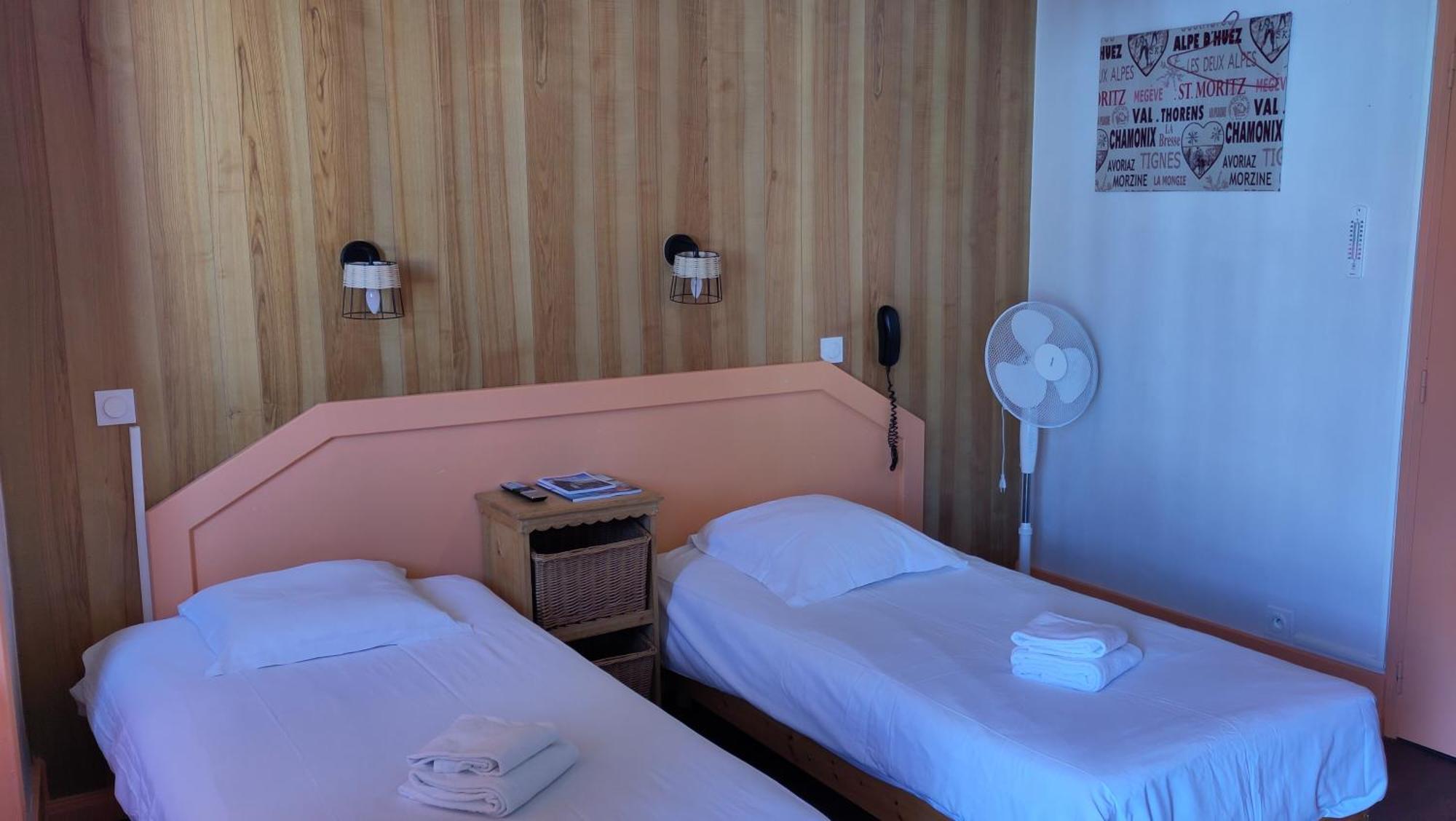 Hotel Le Colibri Aix-les-Bains Exterior photo