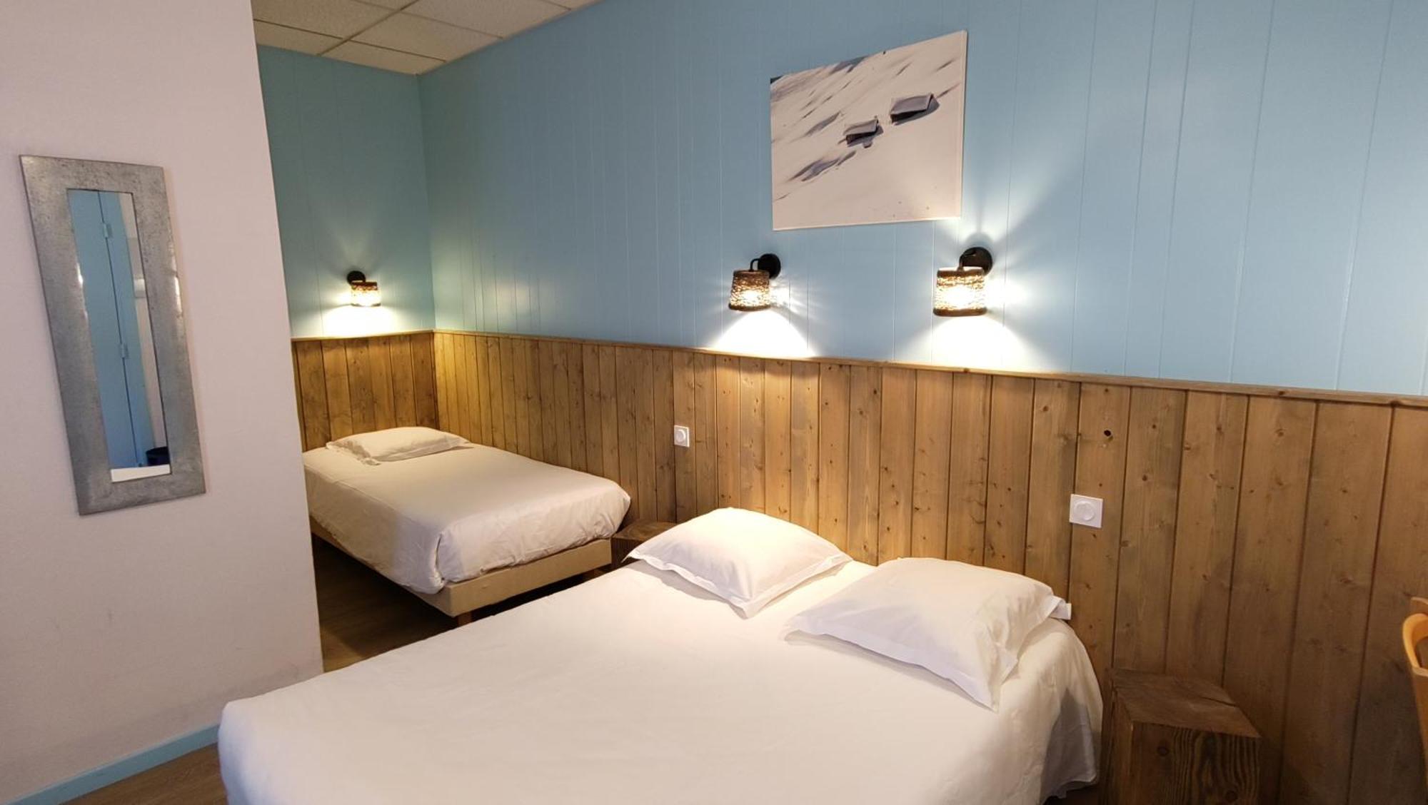 Hotel Le Colibri Aix-les-Bains Exterior photo